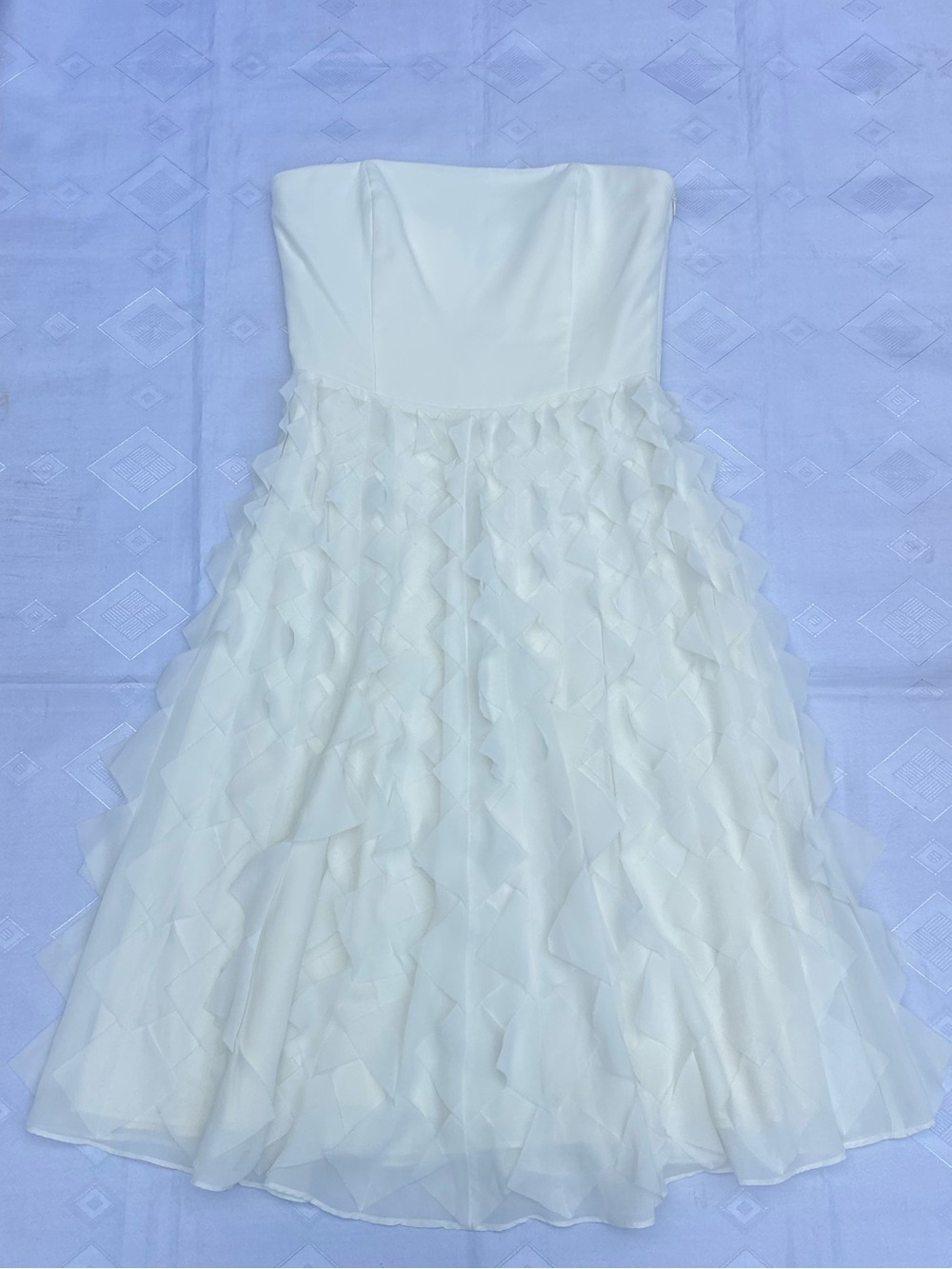 White House Black Market NWT Women’s Strapless Formal Dress - Picture 4 of 11